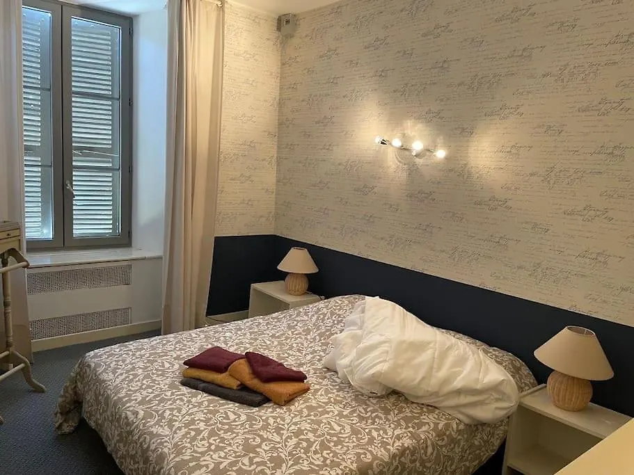 Belle Et Confortable Demeure Du XVII Eme Siecle Champagnac  0*, Champagnac (Auvergne) France